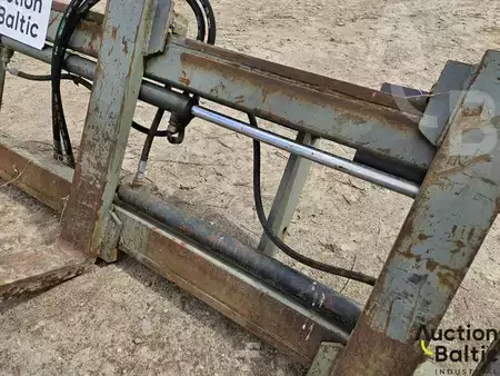 Vidlice - Manitou pallet forks (6)