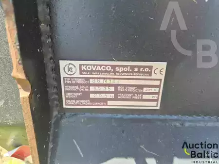 Sněhová radlice 2019  Kovaco 88N181 (9)