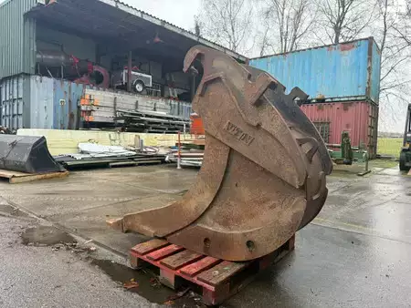 *** Egyéb *** - VTN Theeth bucket / rock bucket / tandenbak (3)
