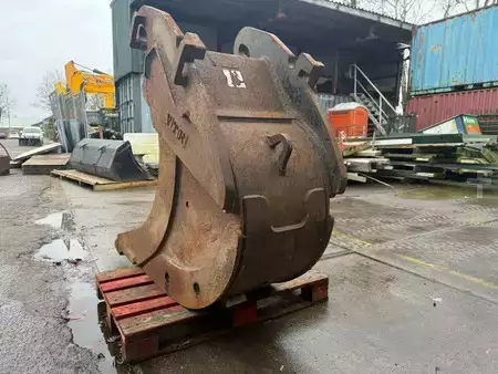 *** Egyéb *** - VTN Theeth bucket / rock bucket / tandenbak (4)