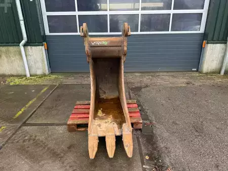 *** muut välineet *** - VTN Theeth bucket / rock bucket / tandenbak (10)