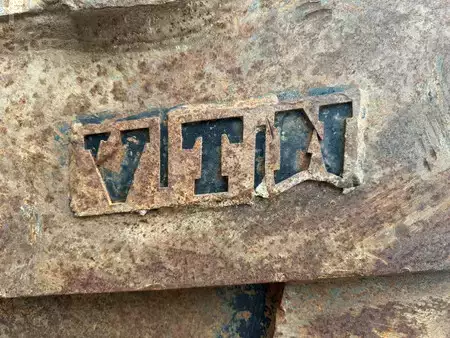 *** muut välineet *** - VTN Theeth bucket / rock bucket / tandenbak (11)