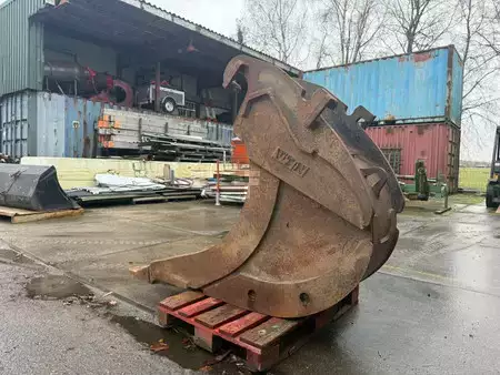 *** muut välineet *** - VTN Theeth bucket / rock bucket / tandenbak (3)