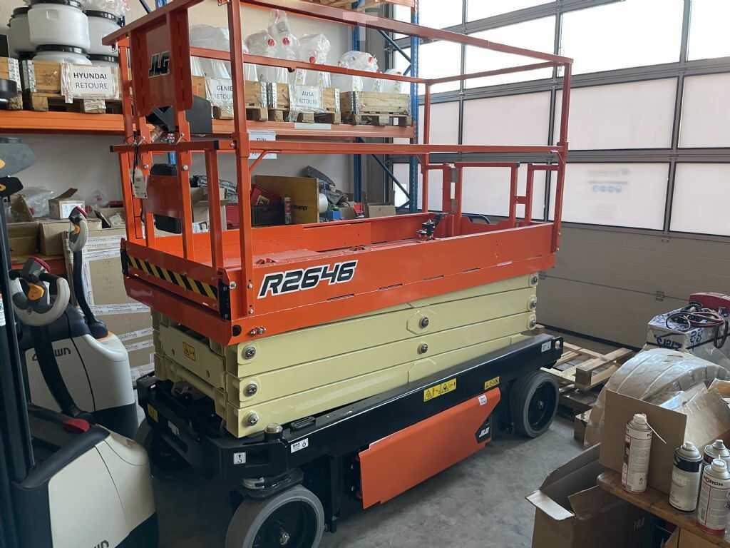 380_3690-1.jpg?v=1761539030