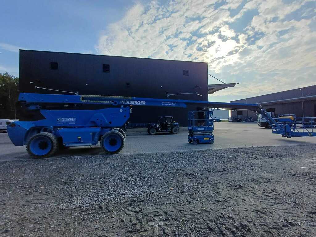 66115_51768082792790-1.jpg?v=1765381331