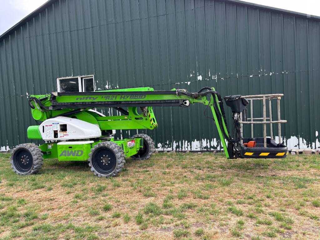 70390_3b4b038e-1.jpg?v=1761539030