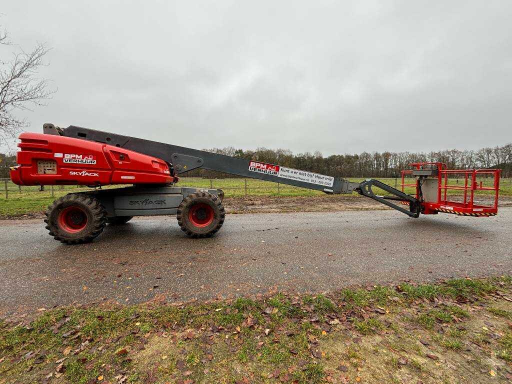 70390_d573706d-1.jpg?v=1765356388