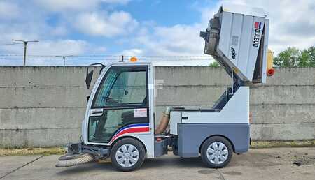 Ùttakaritó gép 2007  Dulevo 850 (3)