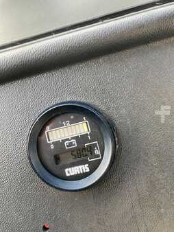 Spazzatrici aspiranti 2006 Hako Sherpa 3000 T8 (4)