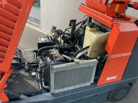 Spazzatrici aspiranti 2005 Hako Jonas 1450 LPG (4)