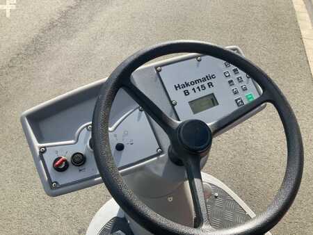 Lavasciuga pavimenti 2013 Hako Hakomatic B115R TB750 (3)