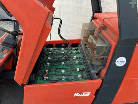 Lavasciuga pavimenti 2004 Hako Hakomatic B1100 (4)