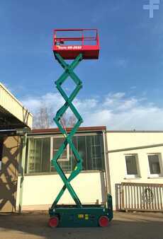 Pracovní plošina s nůžkovým zdvihem 2015  Genie GS2632 (10)