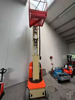 Knikarmhoogwerker 2012  JLG Toucan 8E (3)