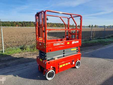 Saksinostimet 2022 Magni ES 0807 AC (2)