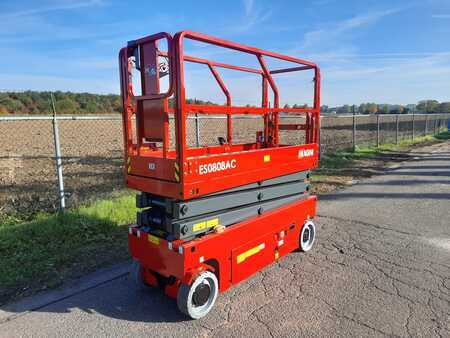 Saksinostimet 2022 Magni ES 0808 AC (2)