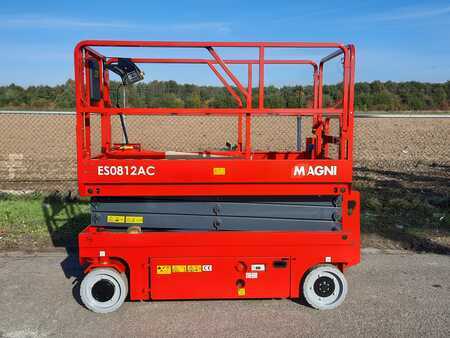 Saksinostimet 2022 Magni ES 0812 AC (1)