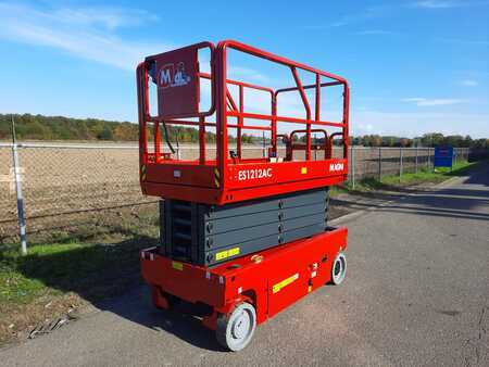 Saksinostimet 2022 Magni ES 1212 AC (2)