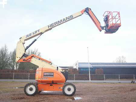 Knikarmhoogwerker 2016  JLG 600AJ (1)
