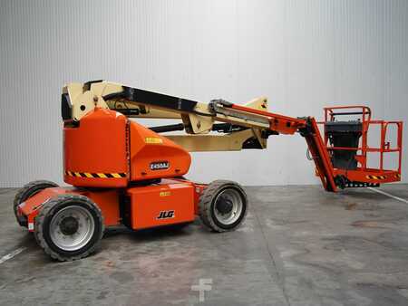 JLG E450AJ