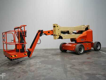 JLG E450AJ