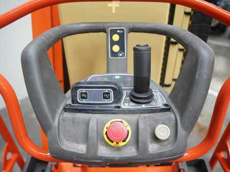 Podnośnik masztowy 2019  JLG Toucan 8E (4)
