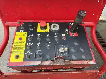 Plataforma Articulada 2013  Genie Z34N13-10346 (5)