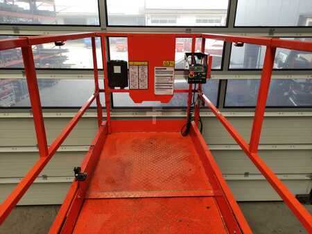 Scissor lift  JLG 4045R (7)