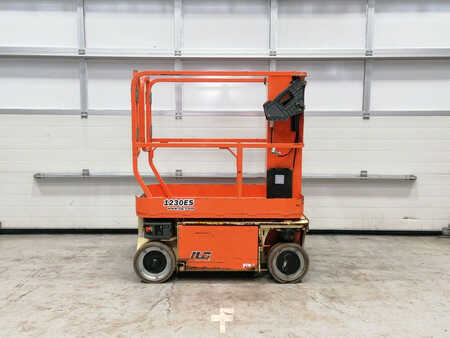 Saksinostimet 2017  JLG 1230ES (5)