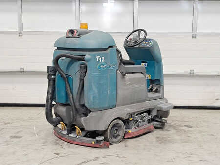 Ride on Scrubber Dryer 2017  TENNANT T12 (4)