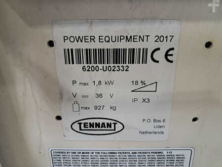 Barredora conductor incorporado 2017  TENNANT 6200 (10)