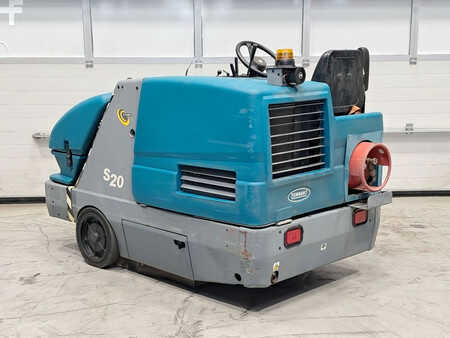 Barredora conductor incorporado 2020  TENNANT S20 (3)