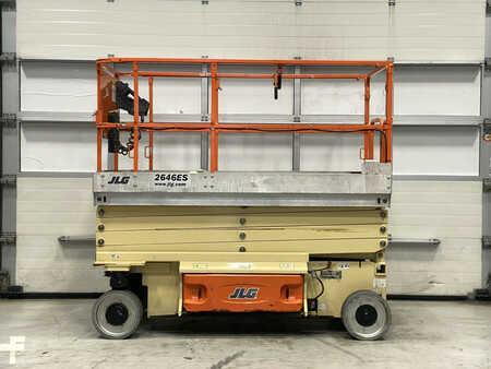 Schaarhoogwerker  JLG 2646 ES (2)