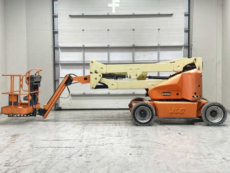 Nacelle à ciseaux 2014  JLG E450AJ (2)