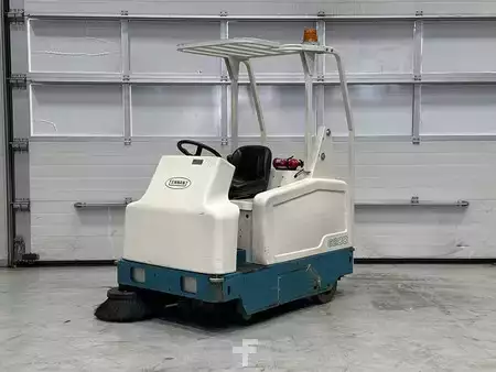 Barredora conductor incorporado 2017  TENNANT 6200 (1)