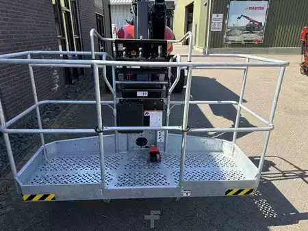 Podnośnik przegubowy  Manitou 180 ATJ RC 4 RD ST5 S2 Hoogwerker (3)