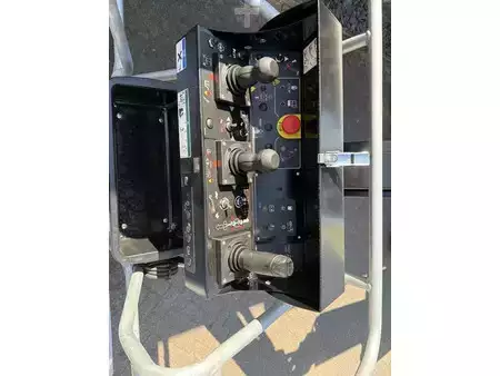 Podnośnik przegubowy  Manitou 180 ATJ RC 4 RD ST5 S2 Hoogwerker (4)