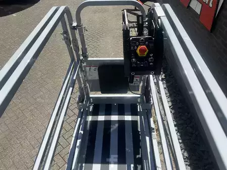 Saxliftar 2026  Manitou SE 0808 Hoogwerker (5)