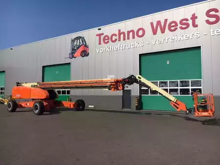 Teleszkópemelvény 2015  JLG 1850SJ (1)
