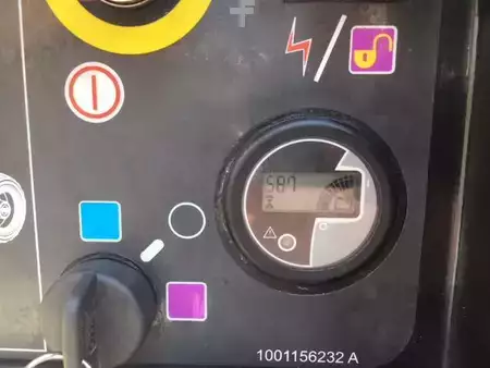 Teleszkópemelvény 2015  JLG 1850SJ (10)