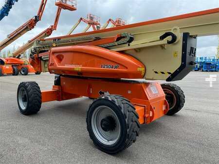 Nacelle articulée 2020 JLG 1250AJP (3)