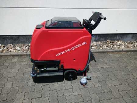 Scrubber Dryer 2020  Factory Cat MicroMag (2)