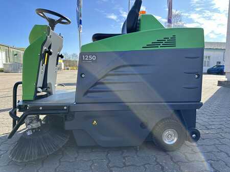 Aufsitz-Kehrsaugmaschine  Gansow KSM1250B (4)