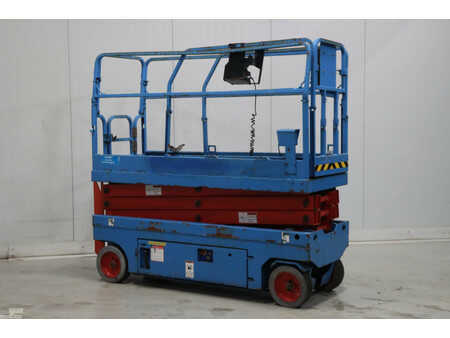 Scissors Lifts 2014  Mantall XE80C (1)