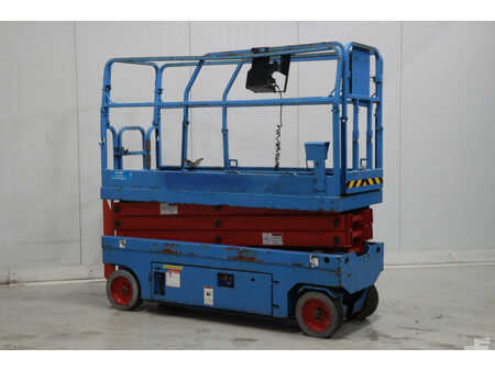 Scissors Lifts 2014  Mantall XE80C (2)