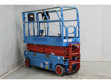 Scissors Lifts 2014  Mantall XE80C (5)