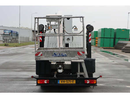 Plošina na nákladním automobilu 2013 SAFI SCA 22 (5)