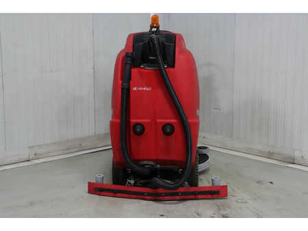 Zamiatarka 2014  RCM Jumbo  T952 (5)