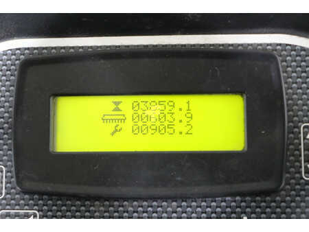 Zamiatarka 2011  RCM JUMBO 1002 R (8)