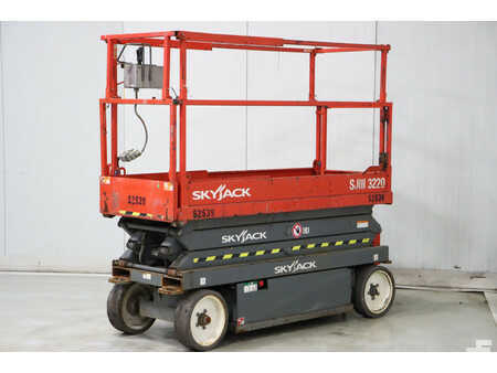 Schaarhoogwerker 2016  Skyjack SJ III3220 (8)